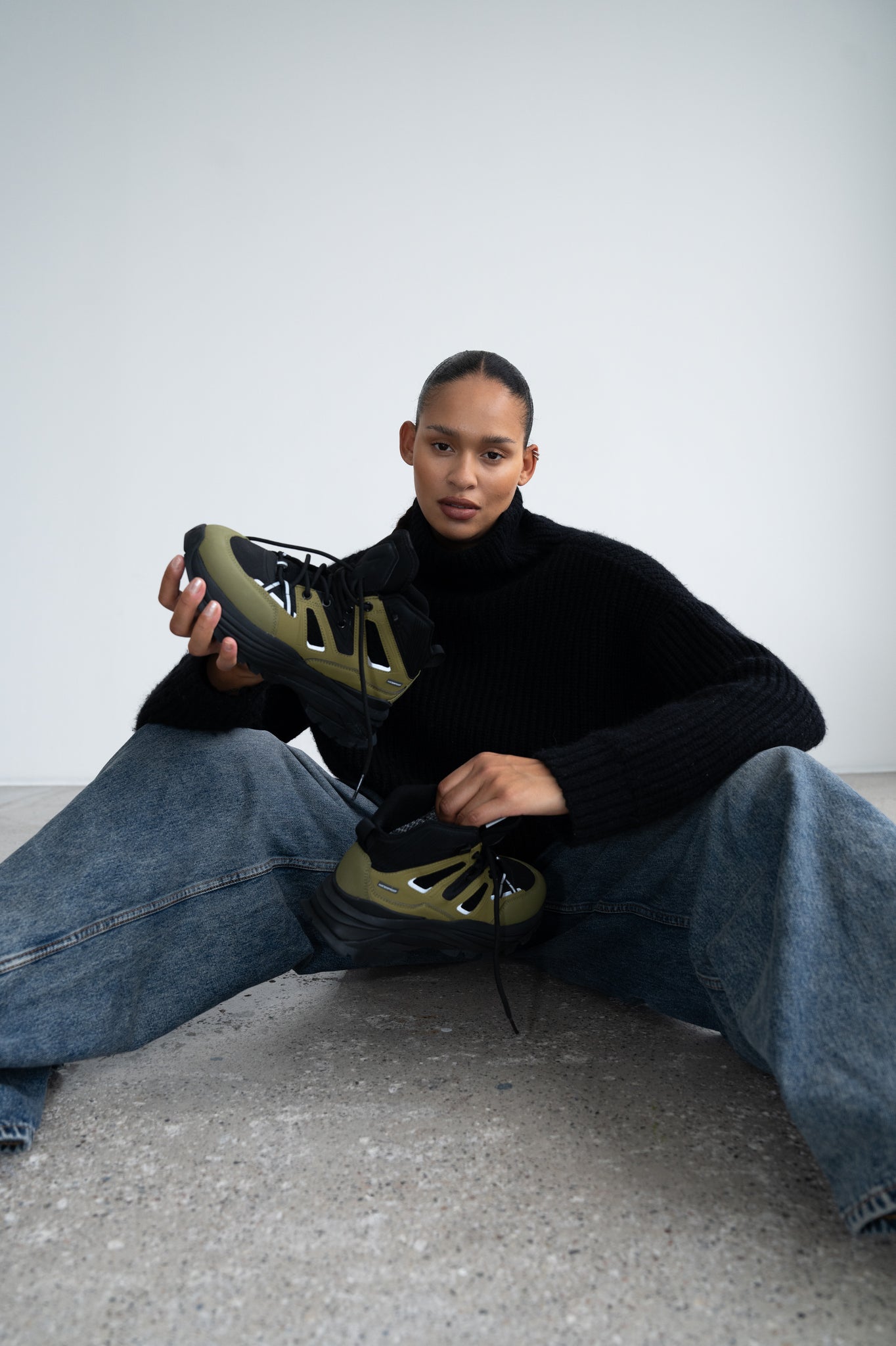 ARKK Main Line Duratek Nylon HL TX-22 | Black Avocado | Women Duratek